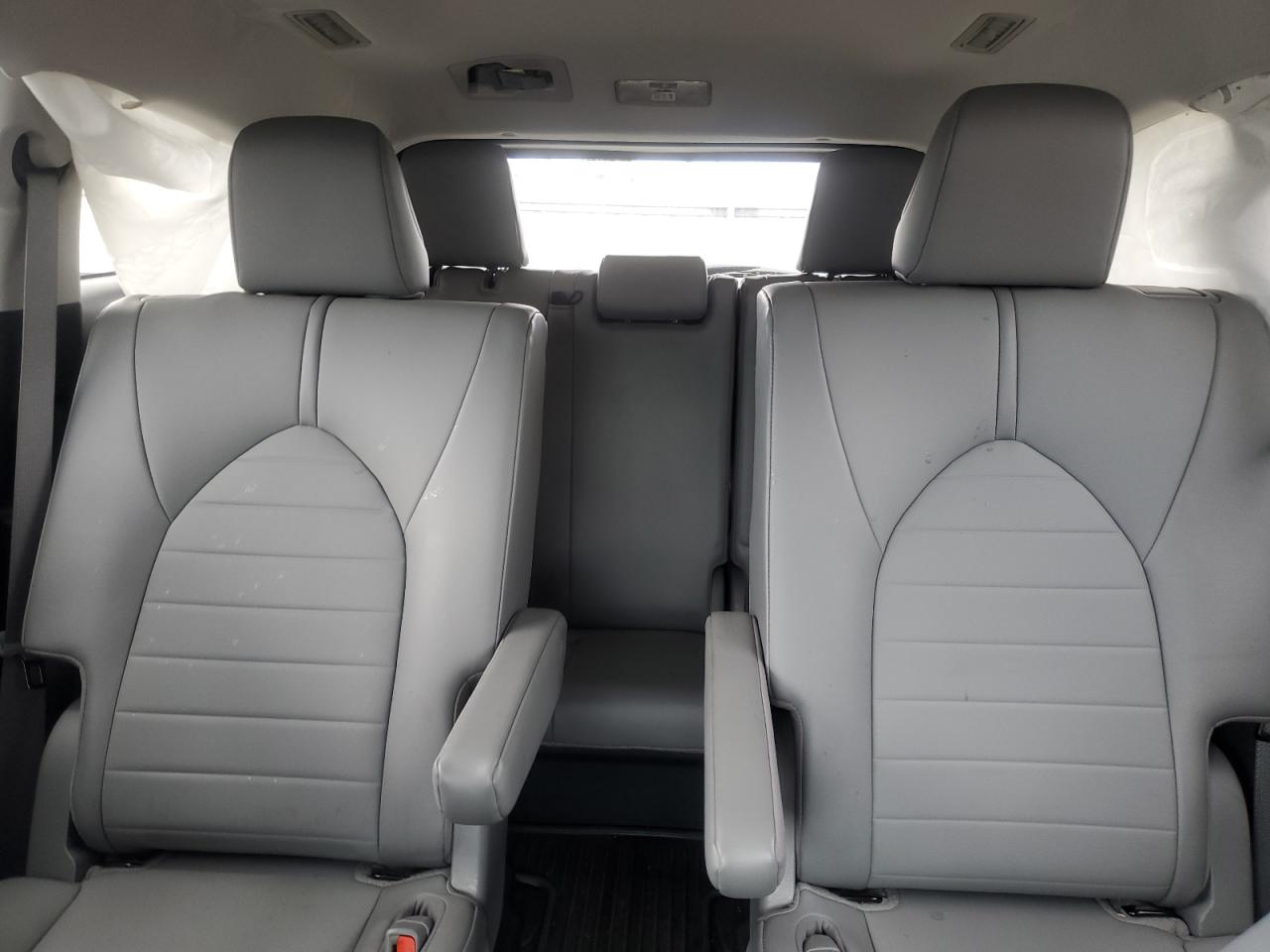 2021 Toyota Highlander Xle VIN: 5TDHZRBH6MS541086 Lot: 56596905