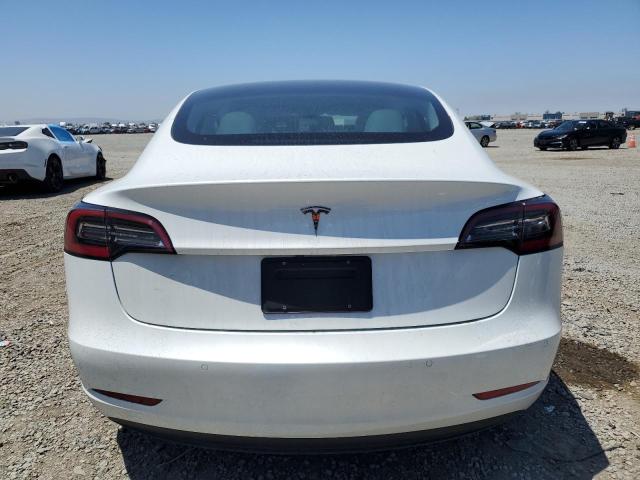  TESLA MODEL 3 2022 Biały