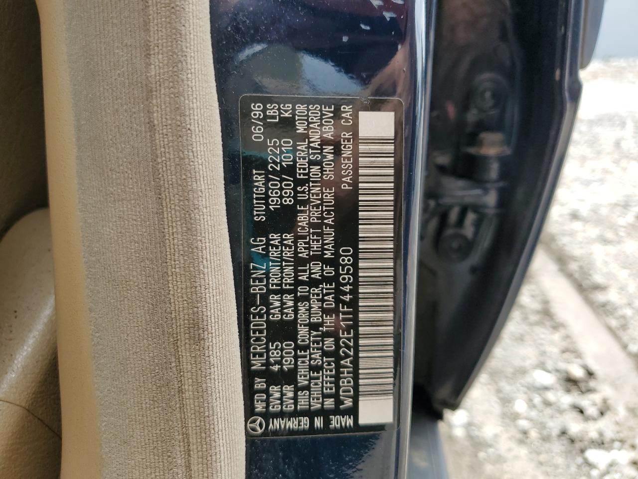 1996 Mercedes-Benz C 220 VIN: WDBHA22E1TF449580 Lot: 57122045