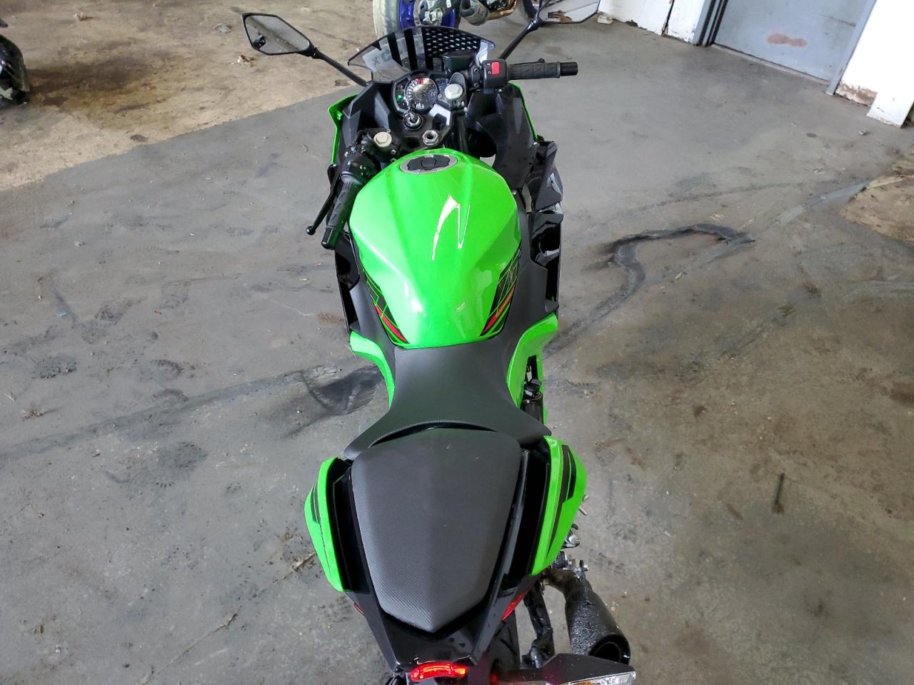 2023 Kawasaki Ex400 VIN: JKAEXKH18PDAM8632 Lot: 57575035