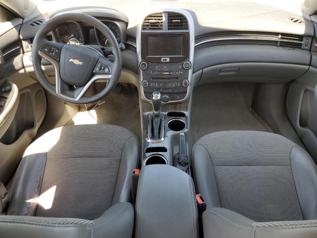 Sedans CHEVROLET MALIBU 2015 Srebrny