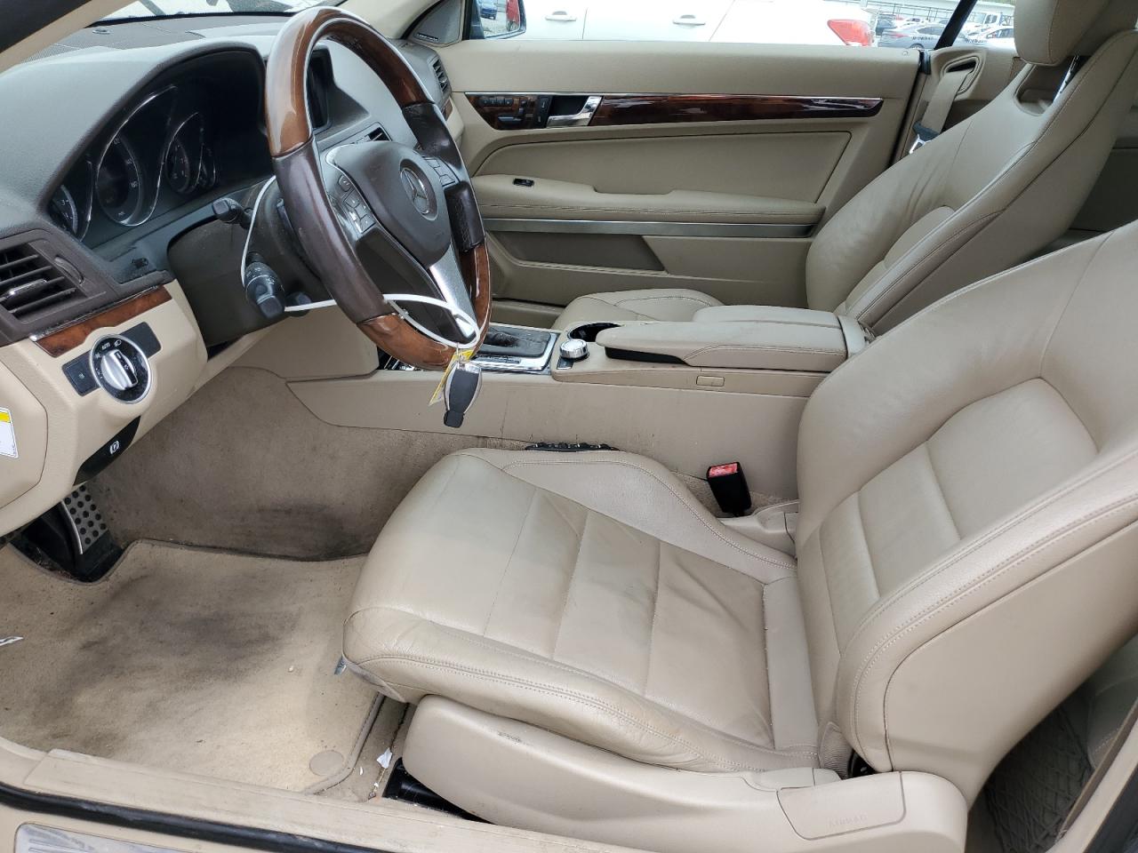 2013 Mercedes-Benz E 350 VIN: WDDKJ5KBXDF182137 Lot: 56975345