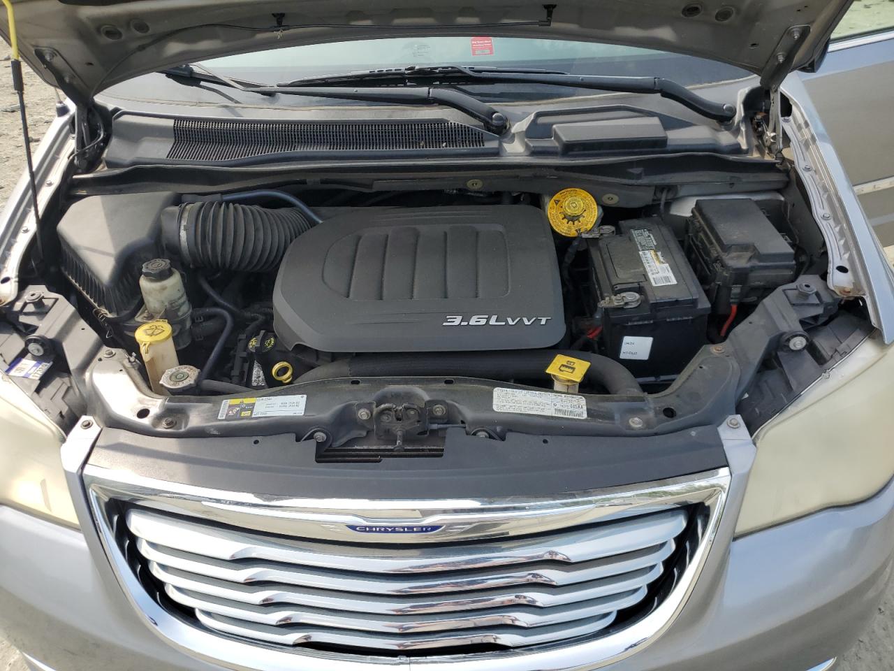 2013 Chrysler Town & Country Touring VIN: 2C4RC1BG4DR756750 Lot: 56879325