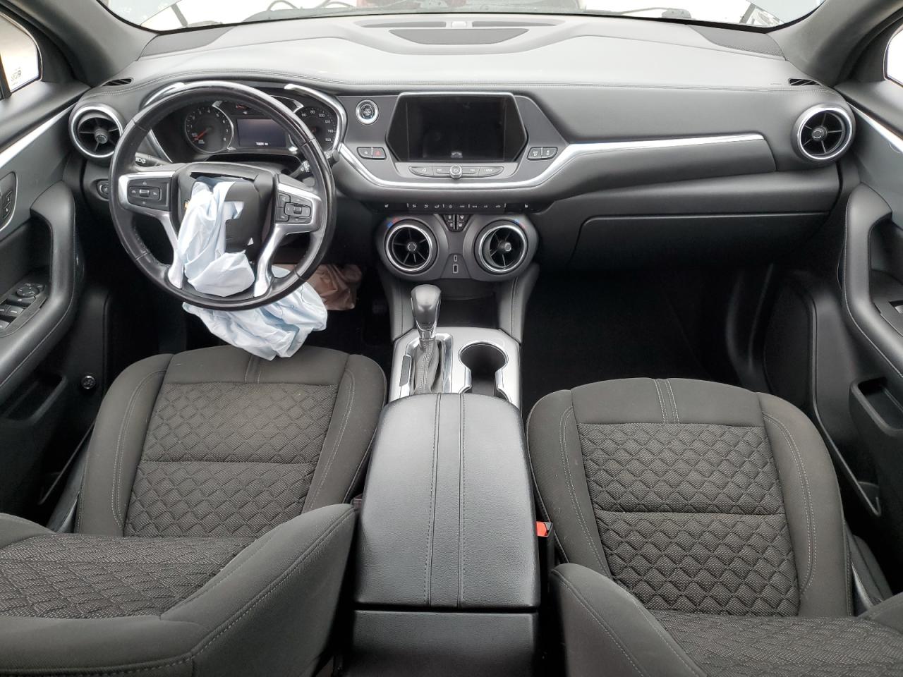 2020 Chevrolet Blazer 2Lt VIN: 3GNKBCRS4LS570743 Lot: 55876055