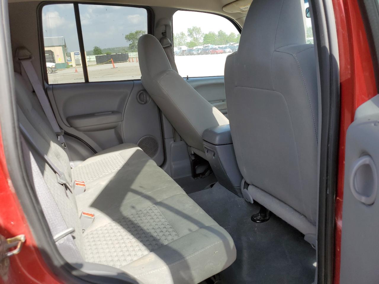 2007 Jeep Liberty Sport VIN: 1J4GL48K07W571590 Lot: 57428715