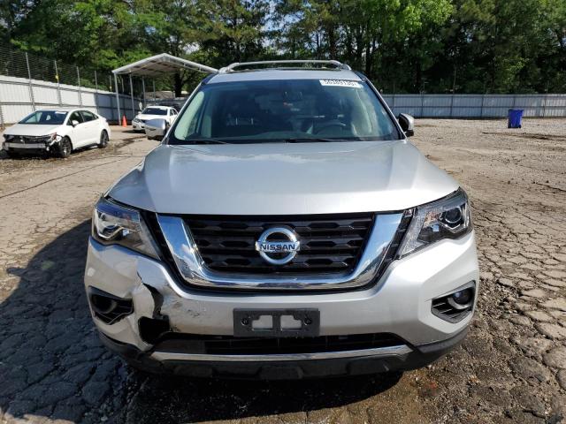 NISSAN PATHFINDER 2017 Srebrny