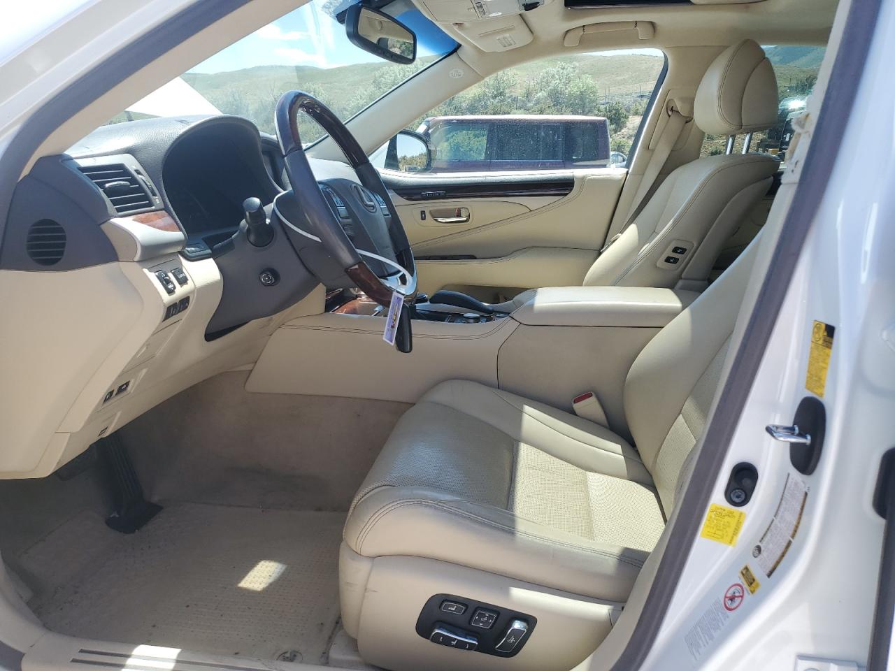 2014 Lexus Ls 460 VIN: JTHBL5EF4E5132942 Lot: 58851255