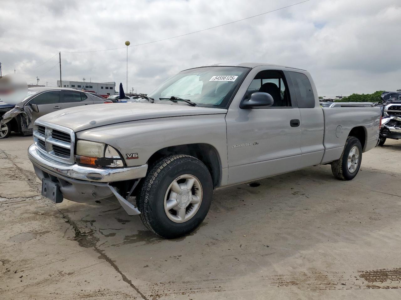 1998 Dodge Dakota zu verkaufen in Grand Prairie, TX - Front End