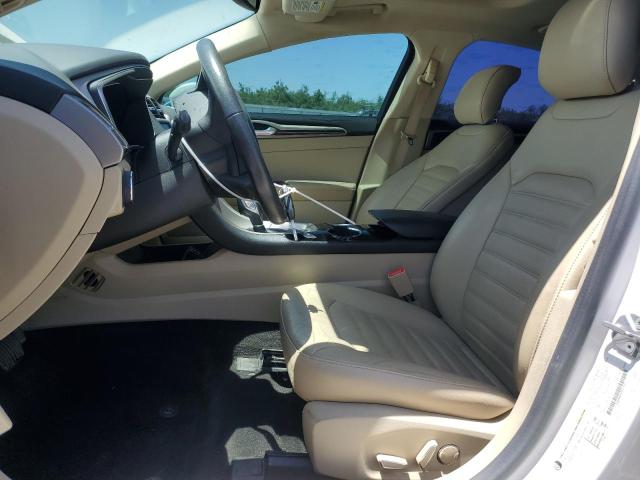  FORD FUSION 2015 Белы