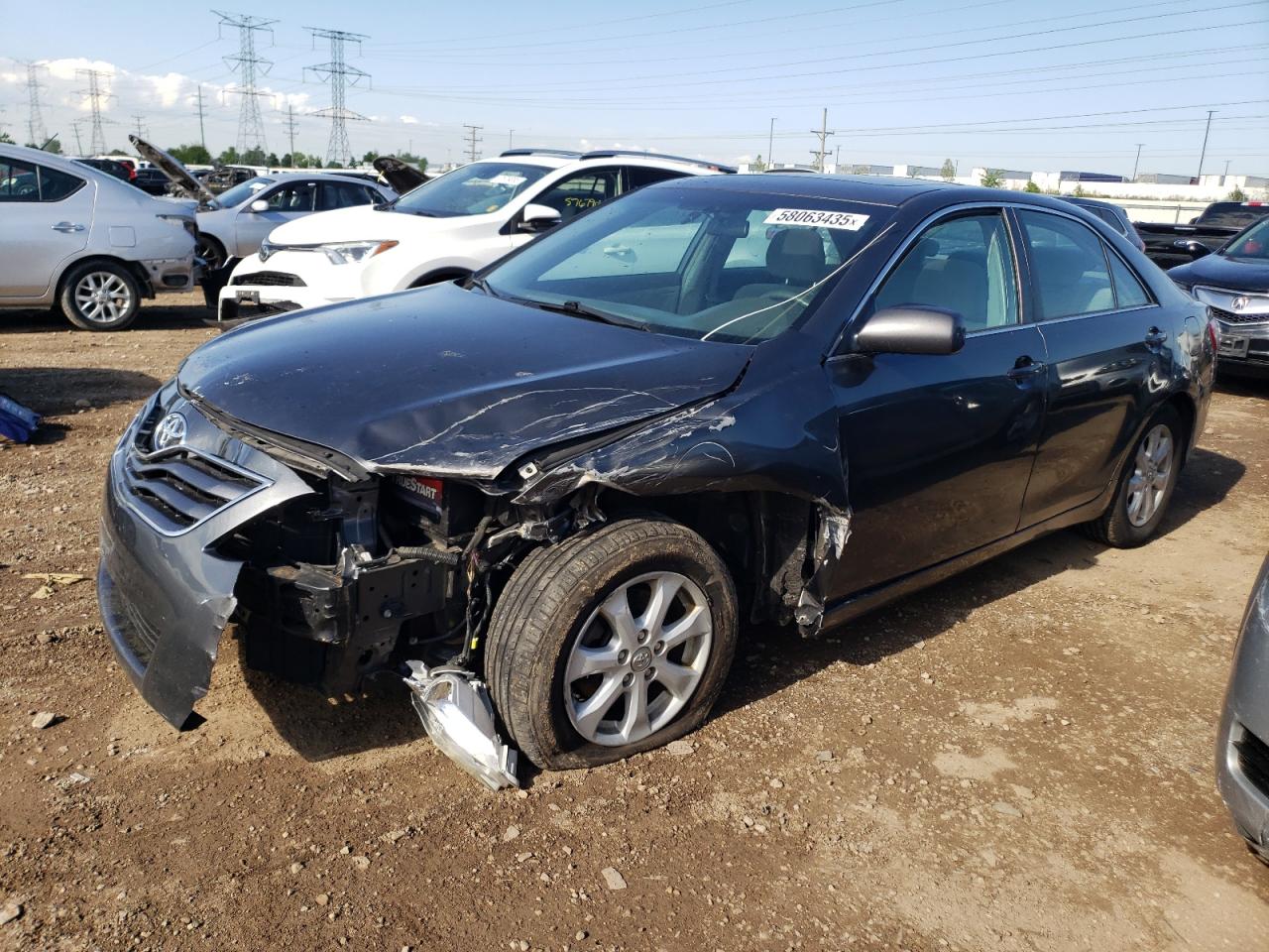 2010 Toyota Camry Base   продається в Elgin, IL - Front End