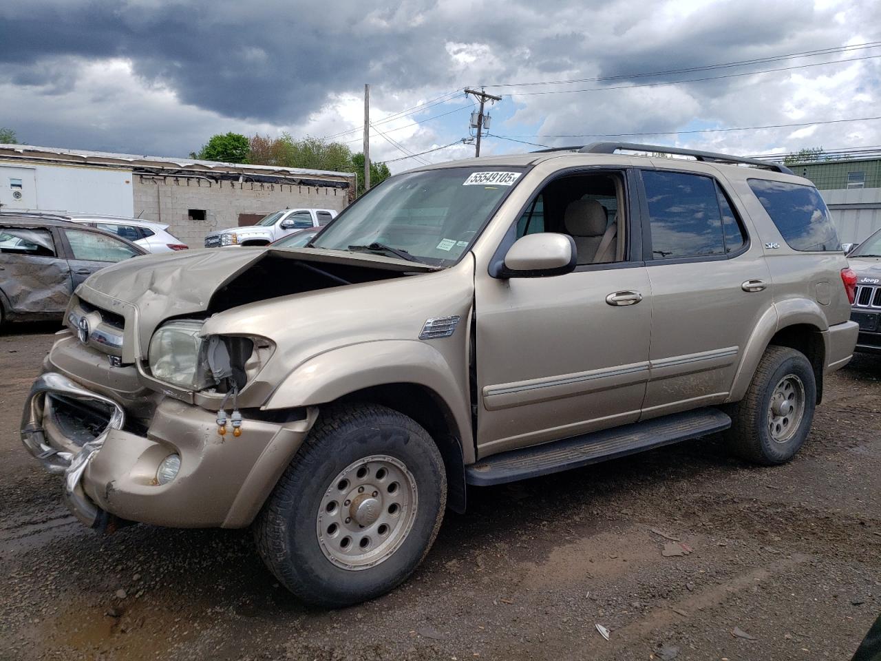 2005 Toyota Sequoia Sr5 de vânzare în New Britain, CT - Front End