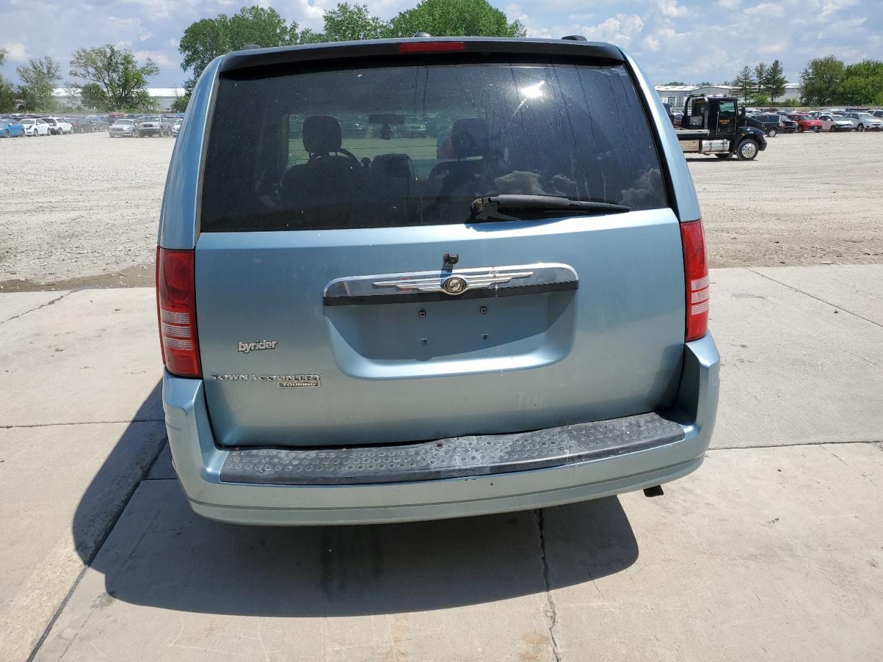 2008 Chrysler Town & Country Touring VIN: 2A8HR54P68R783364 Lot: 56923895