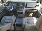 2017 Toyota Sienna Xle for Sale in Antelope, CA - Front End