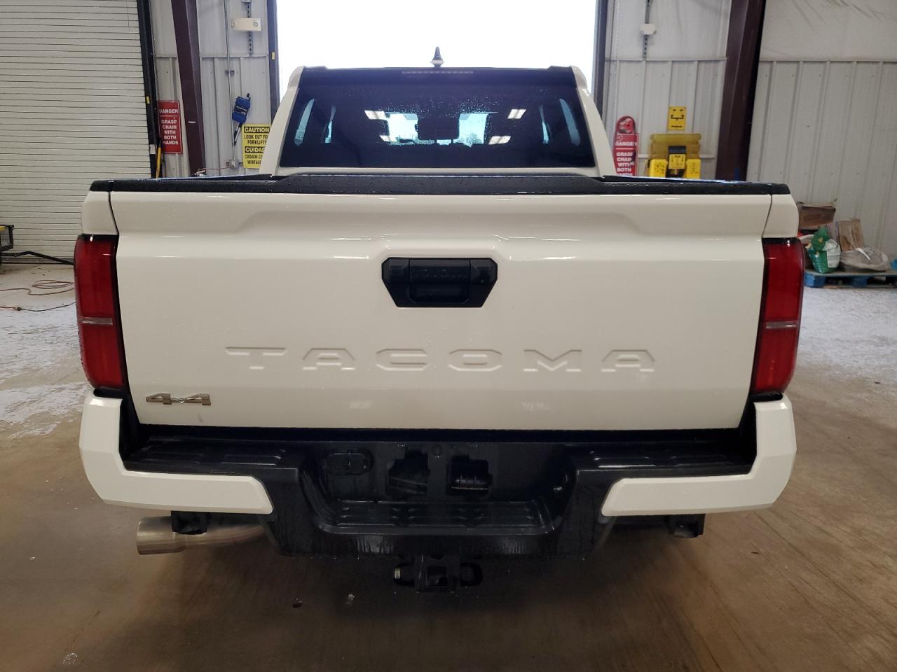2025 Toyota Tacoma Double Cab VIN: 3TMLB5JN8SM107196 Lot: 53079595