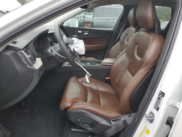 VOLVO XC60 2018 White