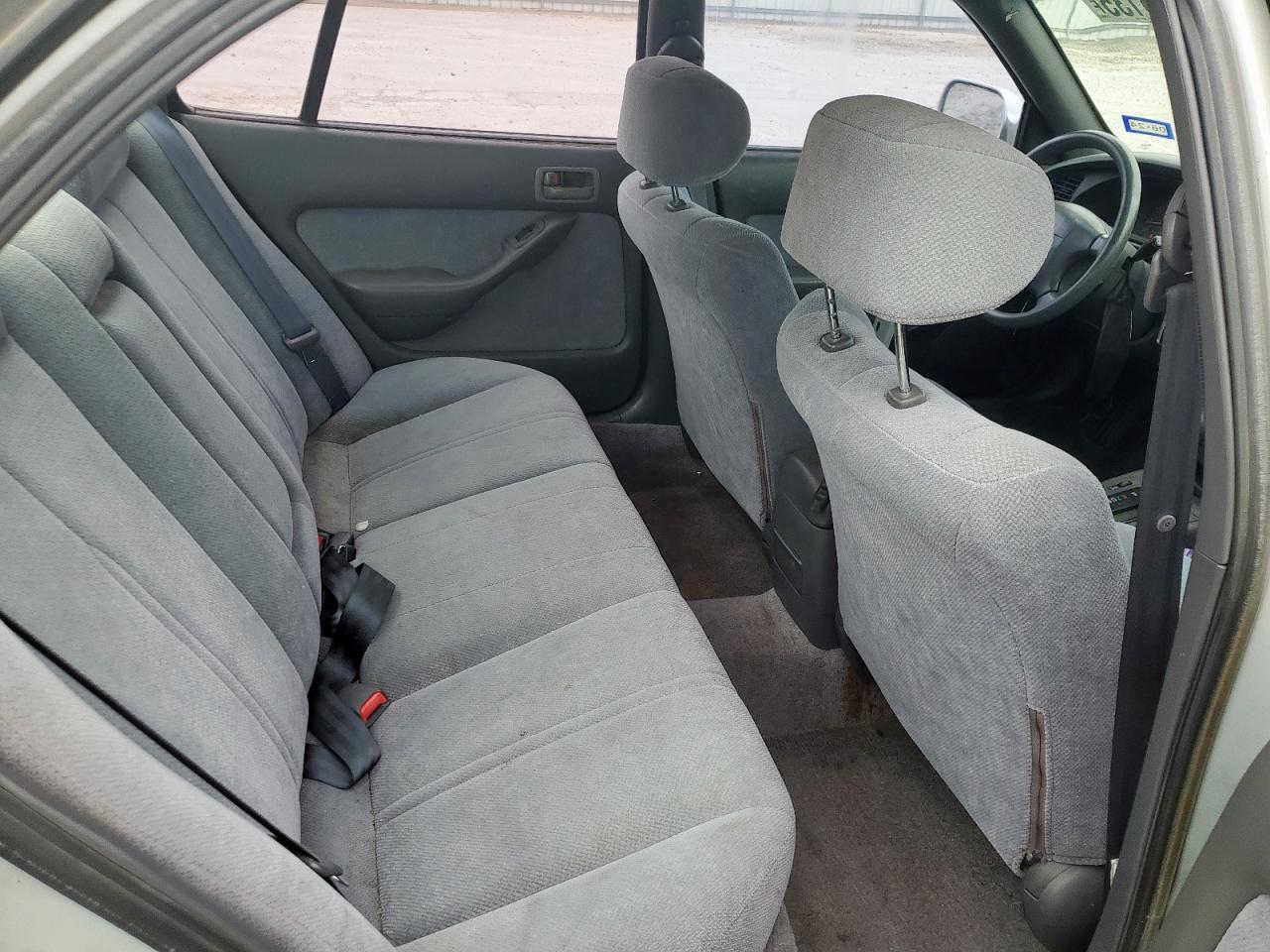 1996 Toyota Camry Dx VIN: 4T1BG12K1TU718822 Lot: 57456135