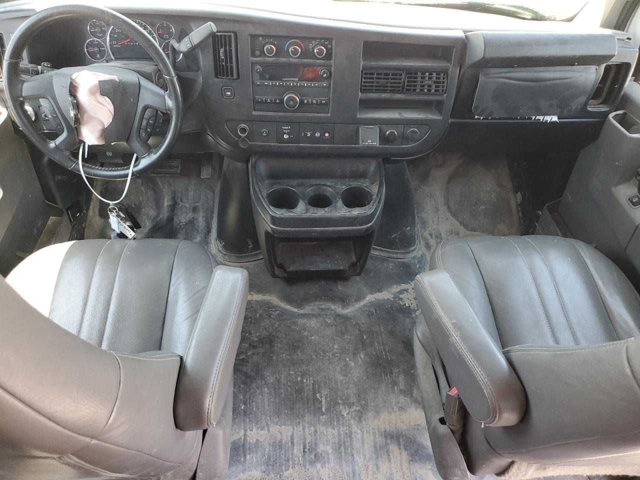 2020 Chevrolet Express G3500 Ls VIN: 1GAZGNFG6L1271561 Lot: 55260055