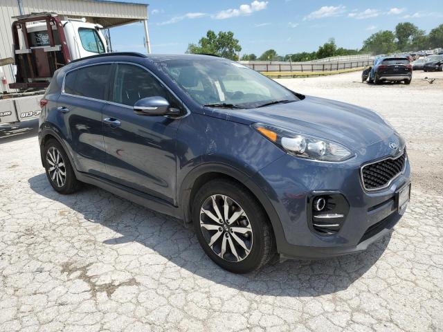  KIA SPORTAGE 2018 Синий