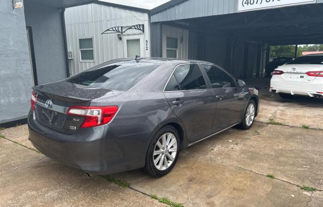 Sedans TOYOTA CAMRY 2014 Gray