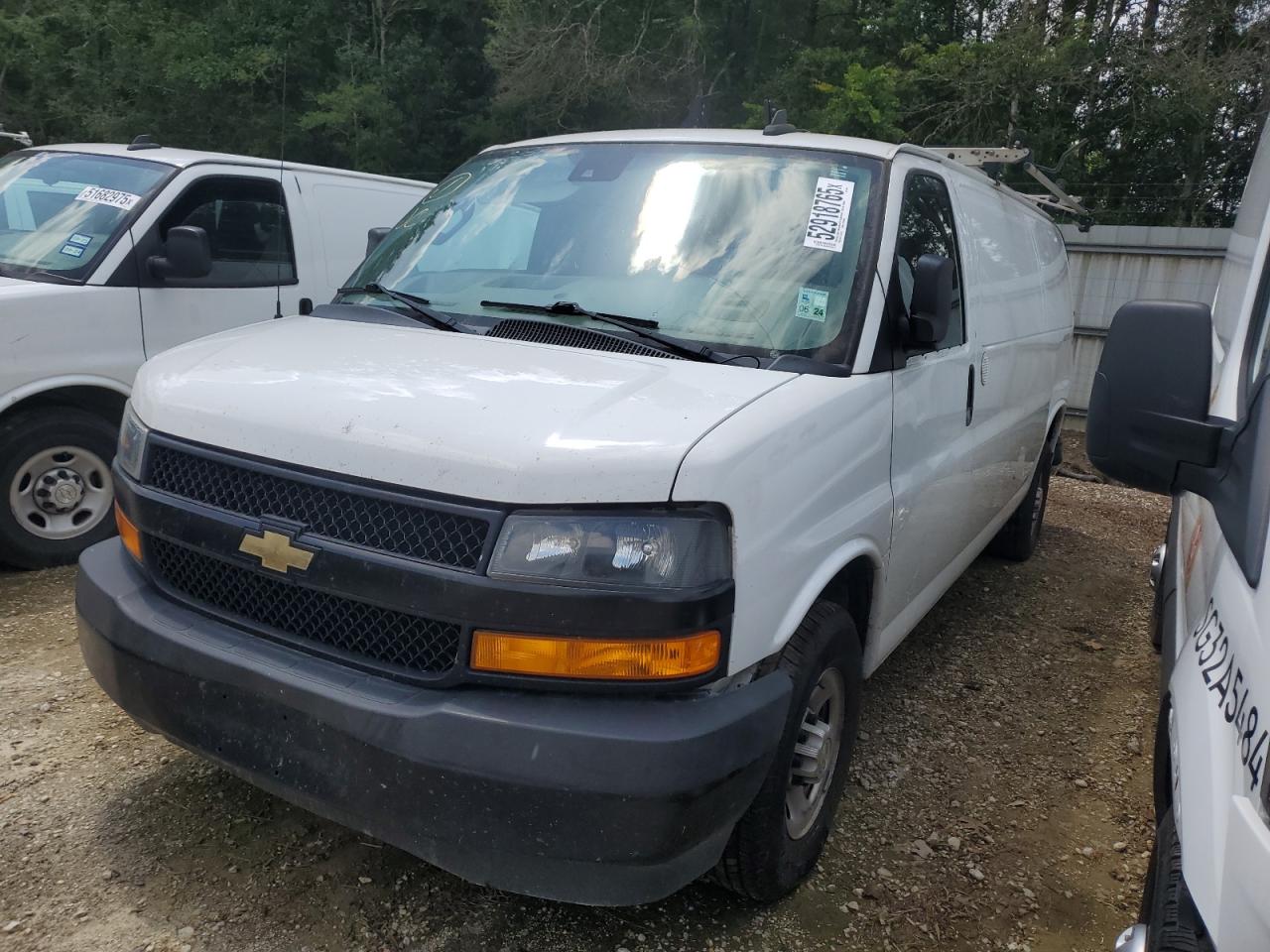 2021 Chevrolet Express G2500 zu verkaufen in Greenwell Springs, LA - Minor Dent/Scratches