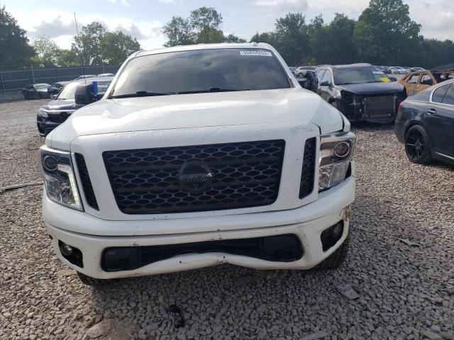  NISSAN TITAN 2017 Білий