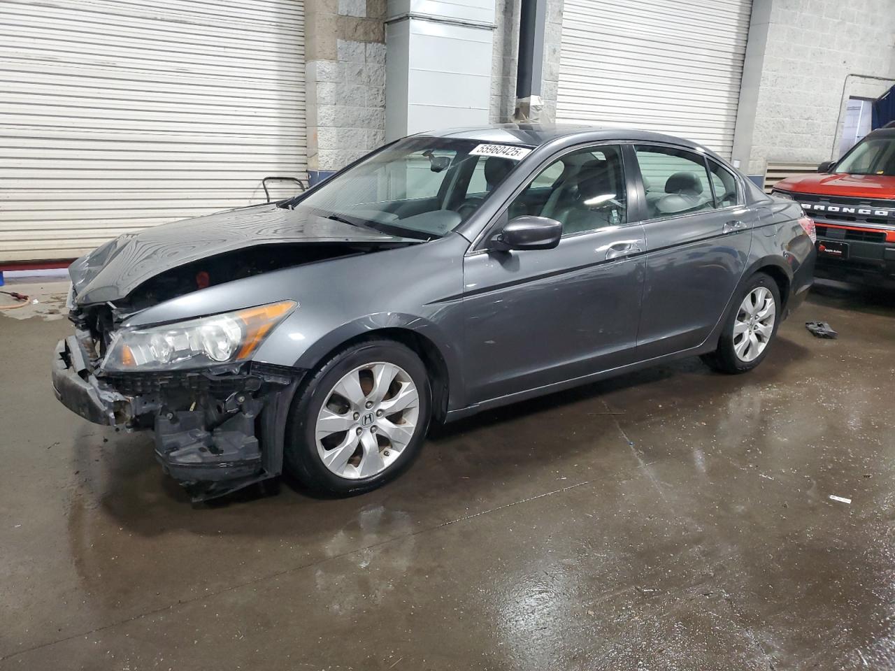 2010 Honda Accord Exl for Sale in Ham Lake, MN - Front End