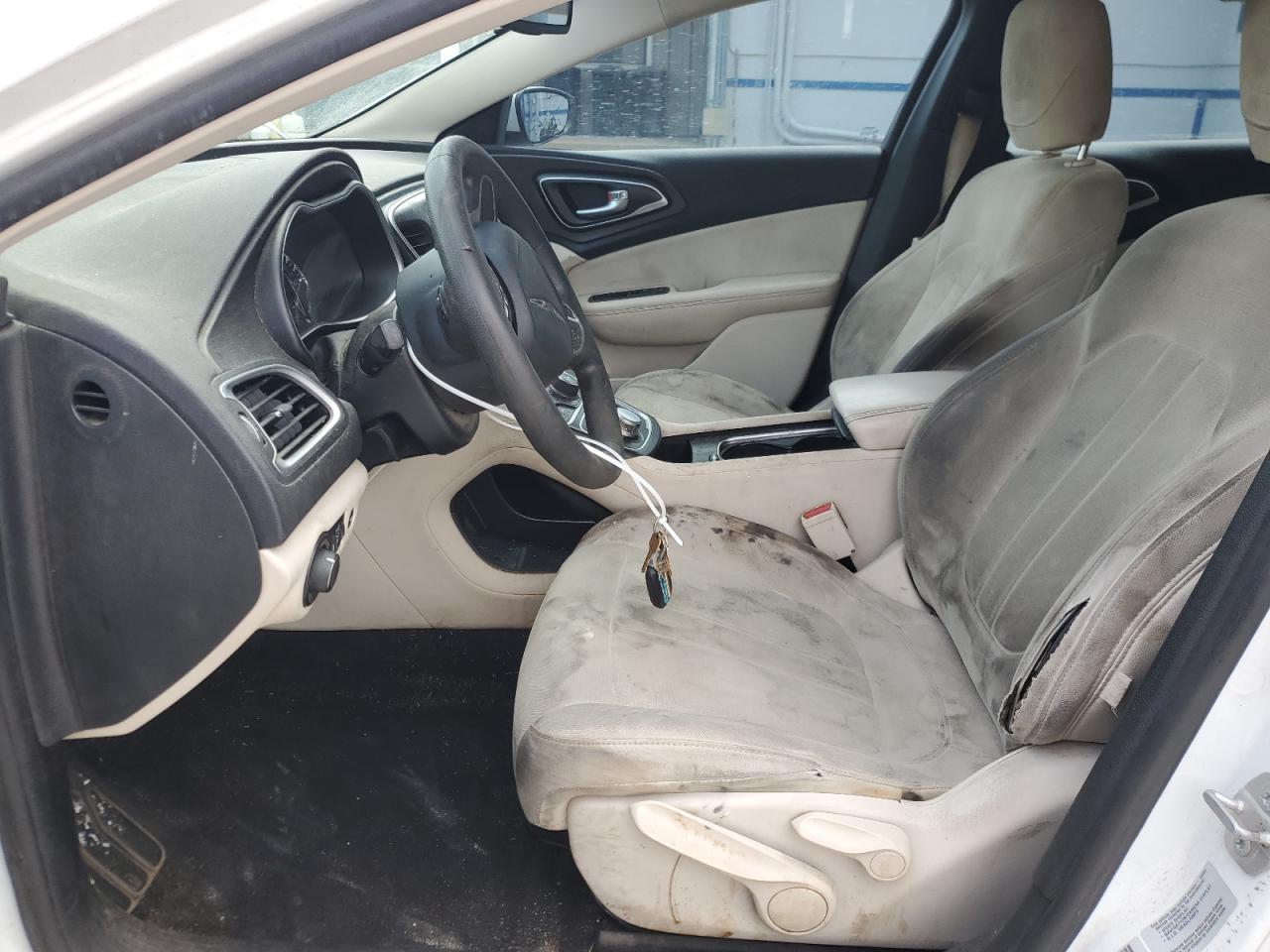 2015 Chrysler 200 Limited VIN: 1C3CCCAB7FN693624 Lot: 58209895