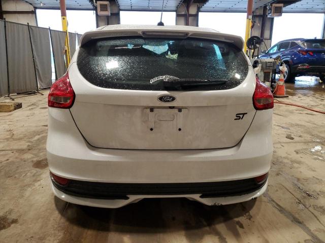  FORD FOCUS 2017 Белый
