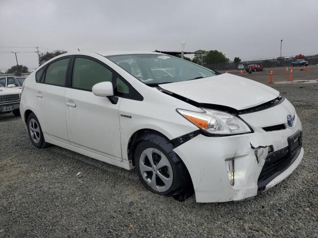  TOYOTA PRIUS 2013 Белы