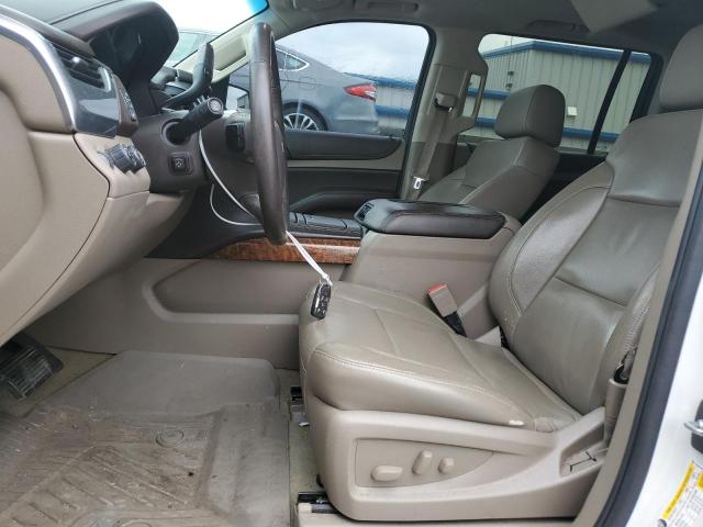  CHEVROLET SUBURBAN 2016 Biały