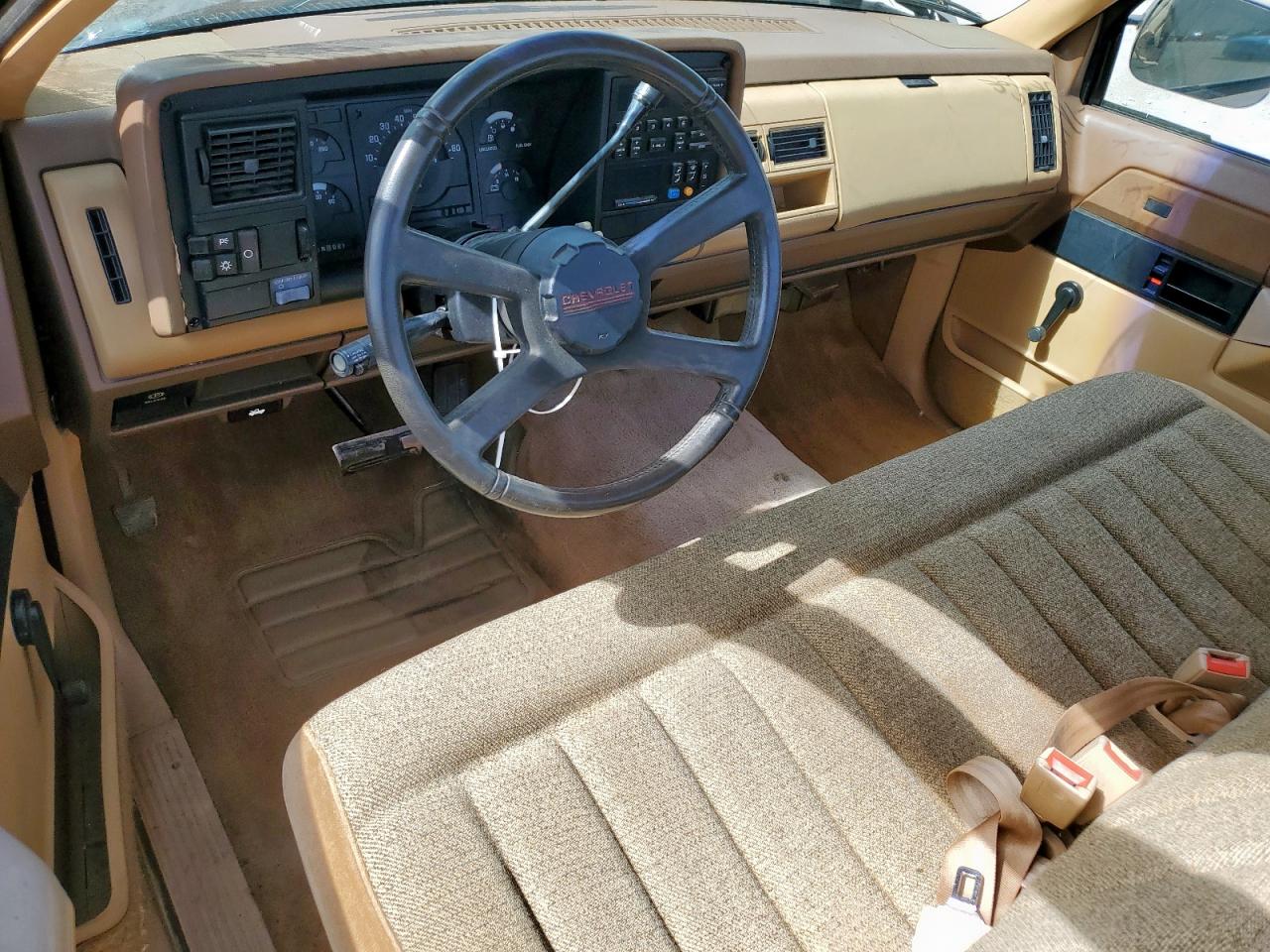 1988 Chevrolet Gmt-400 C1500 VIN: 1GCDC14H5JZ284527 Lot: 57114735