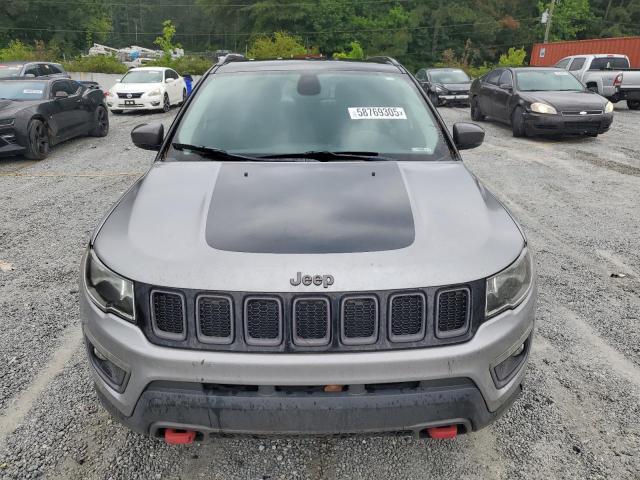  JEEP COMPASS 2018 Srebrny