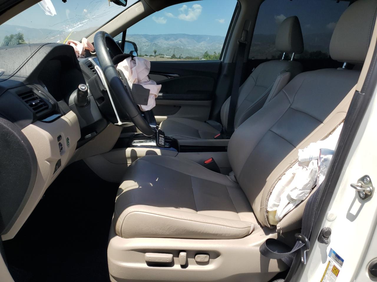 2016 Honda Pilot Touring VIN: 5FNYF6H98GB099878 Lot: 56819955