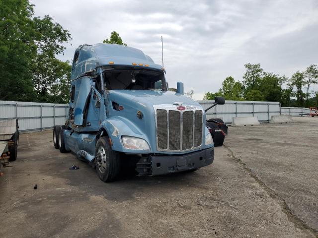 2019 Peterbilt 579 Semi Truck