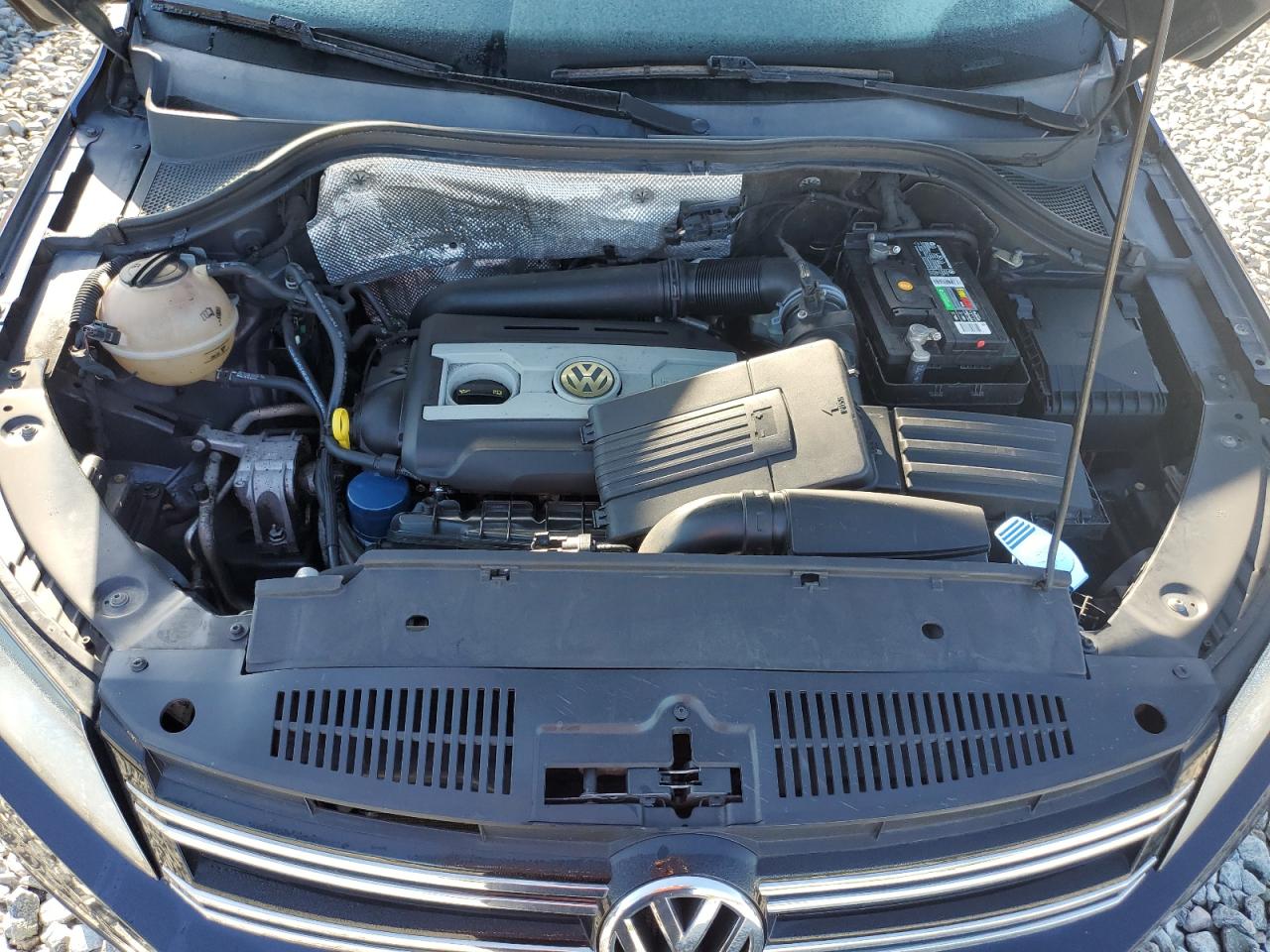 2016 Volkswagen Tiguan S VIN: WVGAV7AX5GW601255 Lot: 56793705