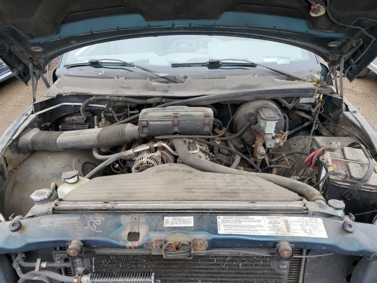 1994 Dodge Ram 1500 VIN: 1B7HC16Z6RS661927 Lot: 57590405