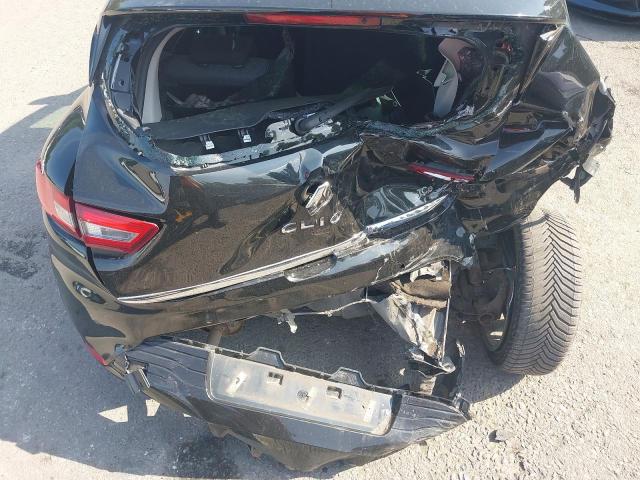 2015 RENAULT CLIO D-QUE