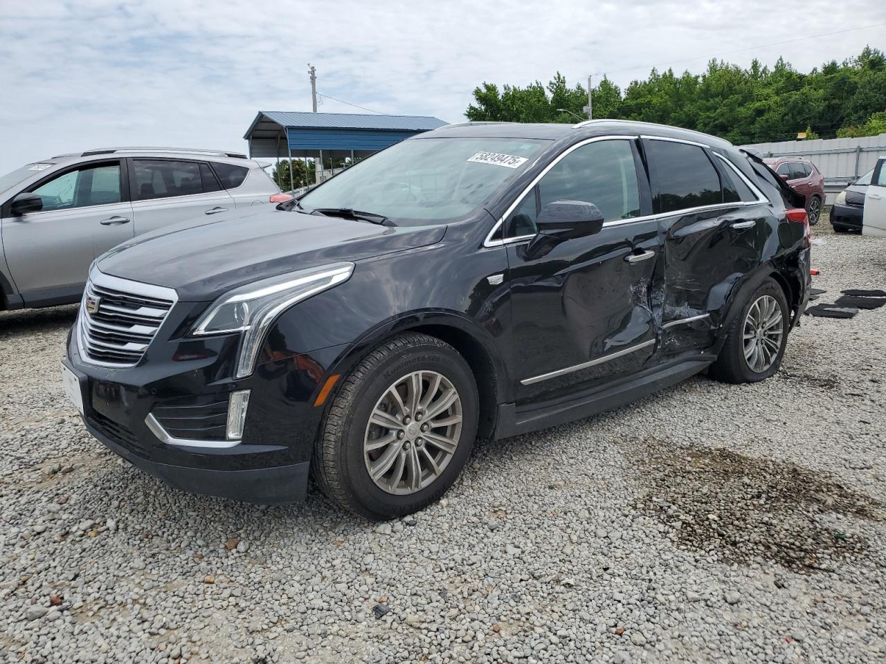 2017 Cadillac Xt5 Luxury for Sale in Memphis, TN - Side