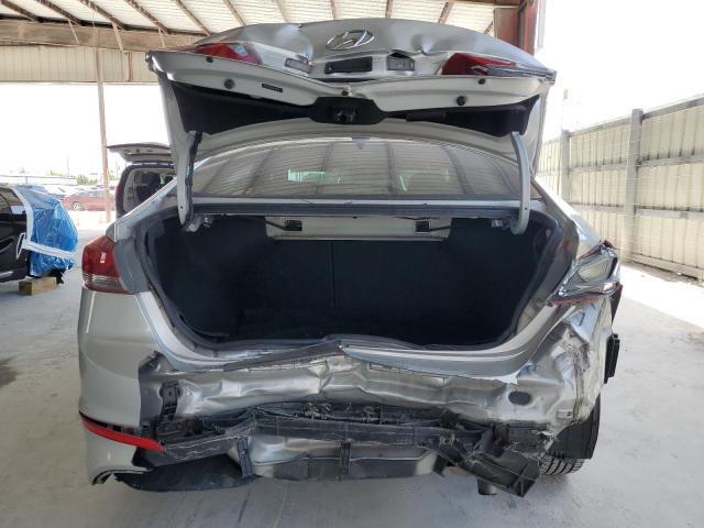  HYUNDAI ELANTRA 2017 Silver