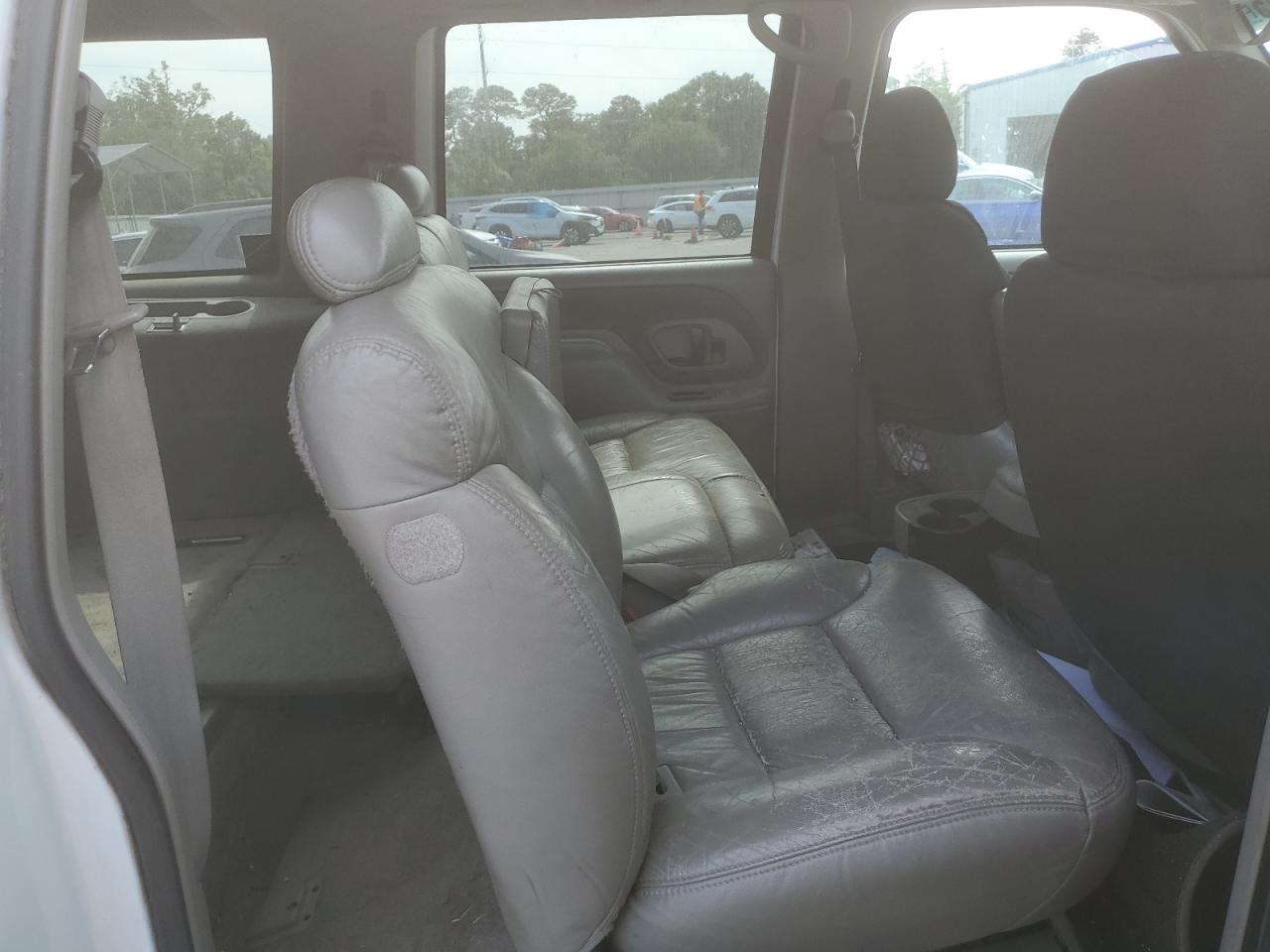 1997 Chevrolet Suburban C1500 VIN: 3GNEC16R5VG134635 Lot: 55558205