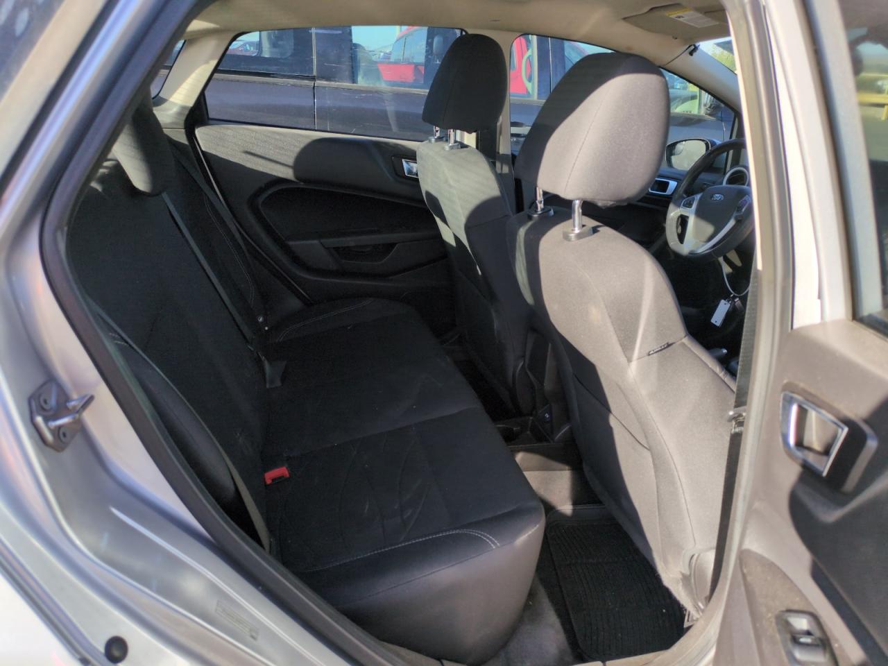 2015 Ford Fiesta Se VIN: 3FADP4BJ6FM107723 Lot: 56938045
