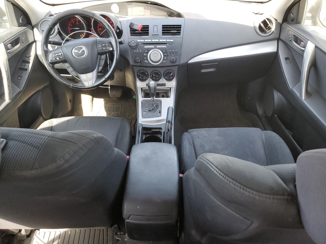 2011 Mazda 3 S VIN: JM1BL1K67B1429690 Lot: 57181175