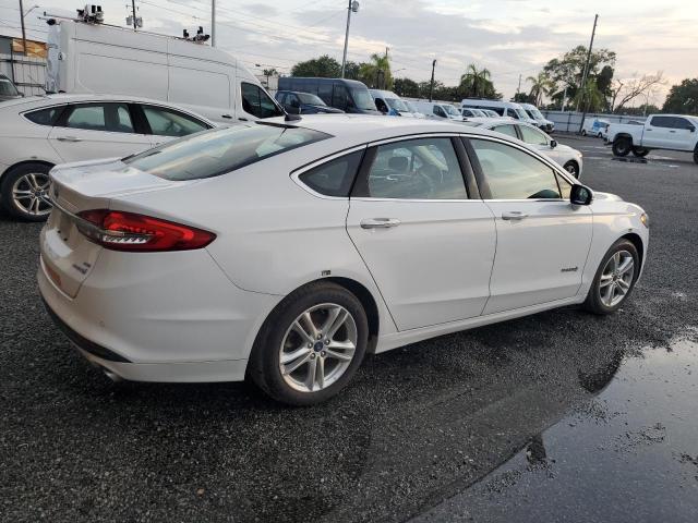  FORD FUSION 2018 Білий