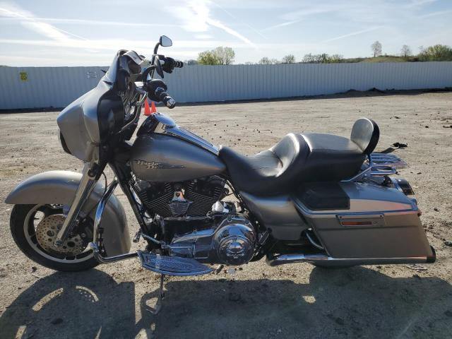 2009 HARLEY-DAVIDSON FLHX 