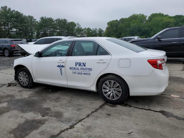  TOYOTA CAMRY 2013 Biały