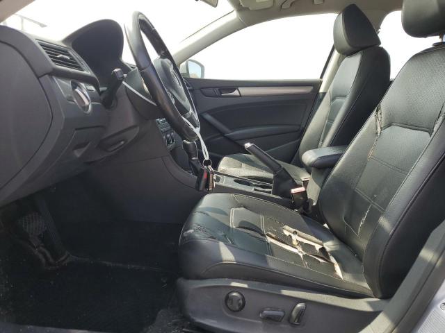  VOLKSWAGEN PASSAT 2015 Srebrny