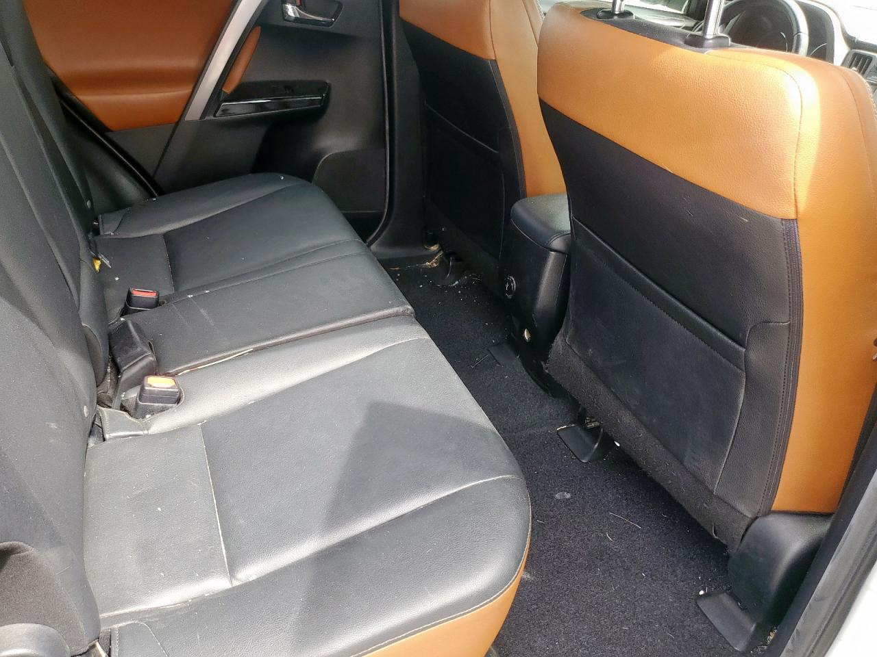 2017 Toyota Rav4 Se VIN: JTMNFREV4HJ114778 Lot: 56114885