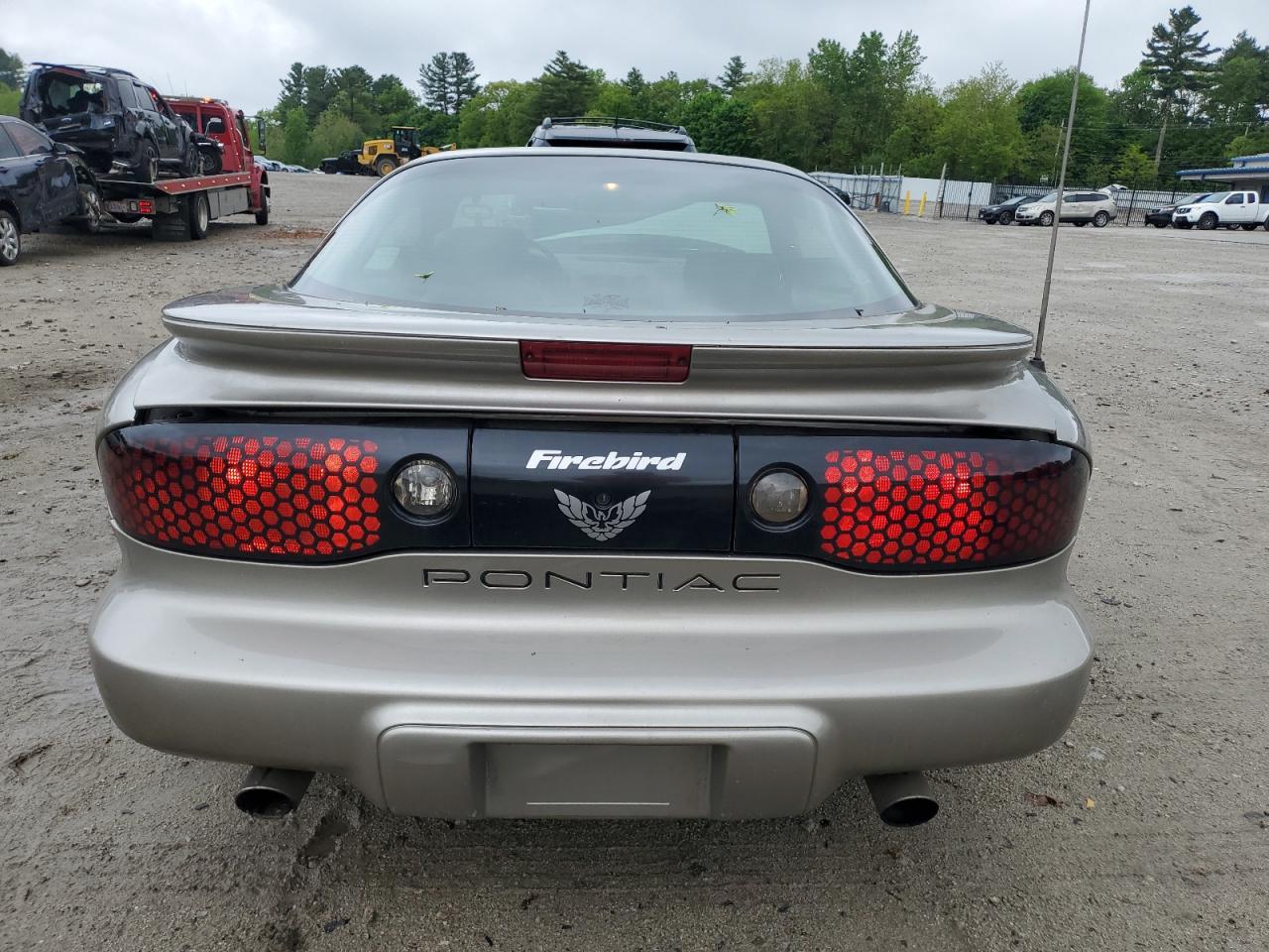 1999 Pontiac Firebird VIN: 2G2FS22K1X2209517 Lot: 57304765