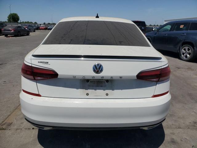  VOLKSWAGEN PASSAT 2020 White