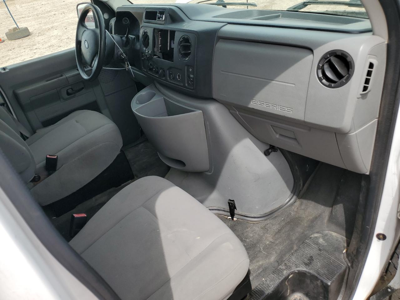 2013 Ford Econoline E250 Van VIN: 1FTNE2EW9DDA32864 Lot: 55854545